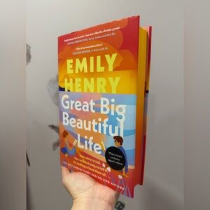 Waterstones Great Big Beautiful Life HANDSIGNED by Emily Henry Sprayed Edges
